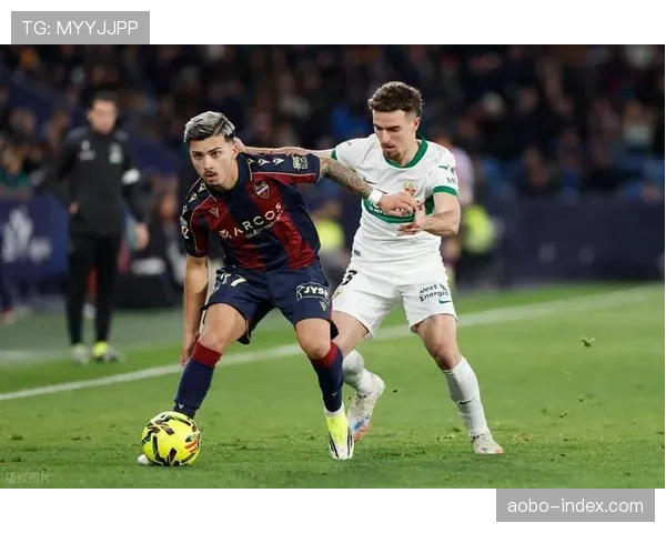 莱万特主场迎战巴萨 西甲副班长面临严峻考验